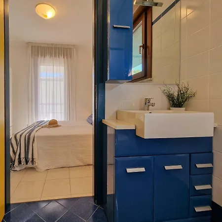 Comfortable Close To Sea *