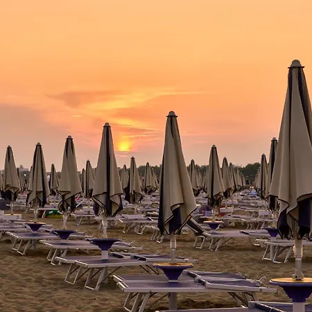 Comfortable Close To Sea Appartement Bibione